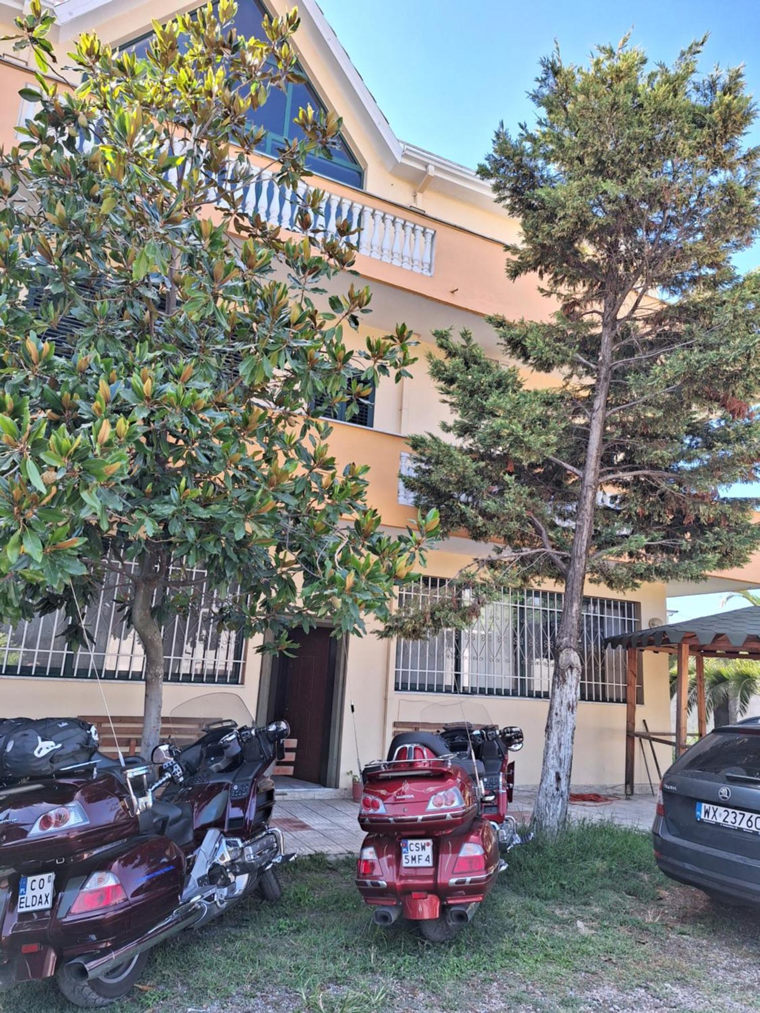 Sunrise Guest House Shkoder Luaran gambar
