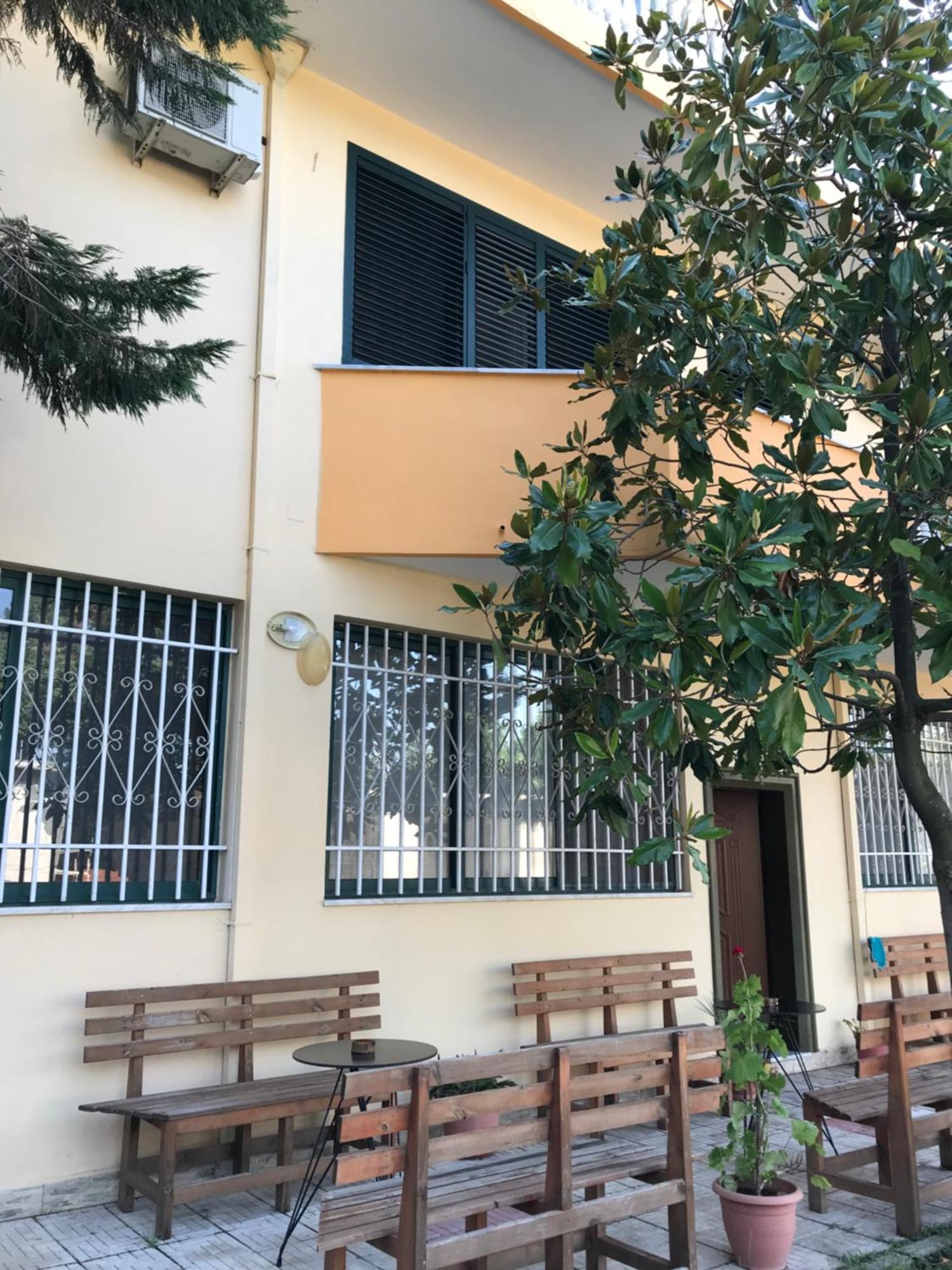 Sunrise Guest House Shkoder Luaran gambar